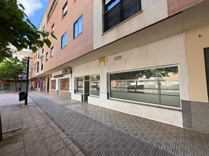 Local comercial en San Roque Local comercial en San Roque