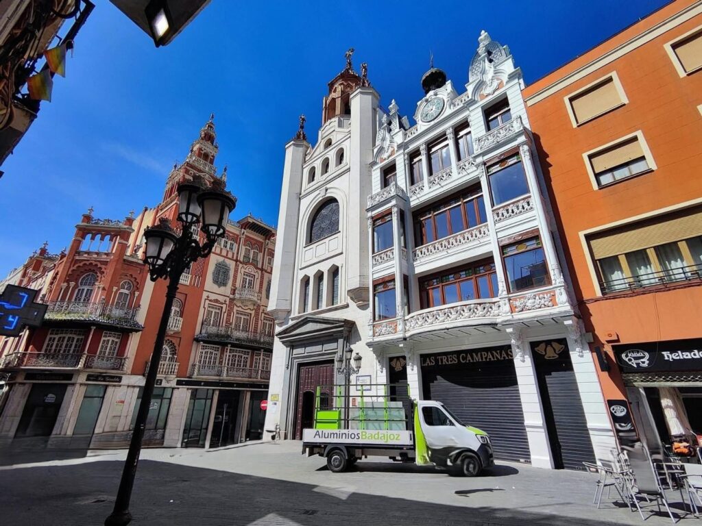 Vivienda en planta baja con local