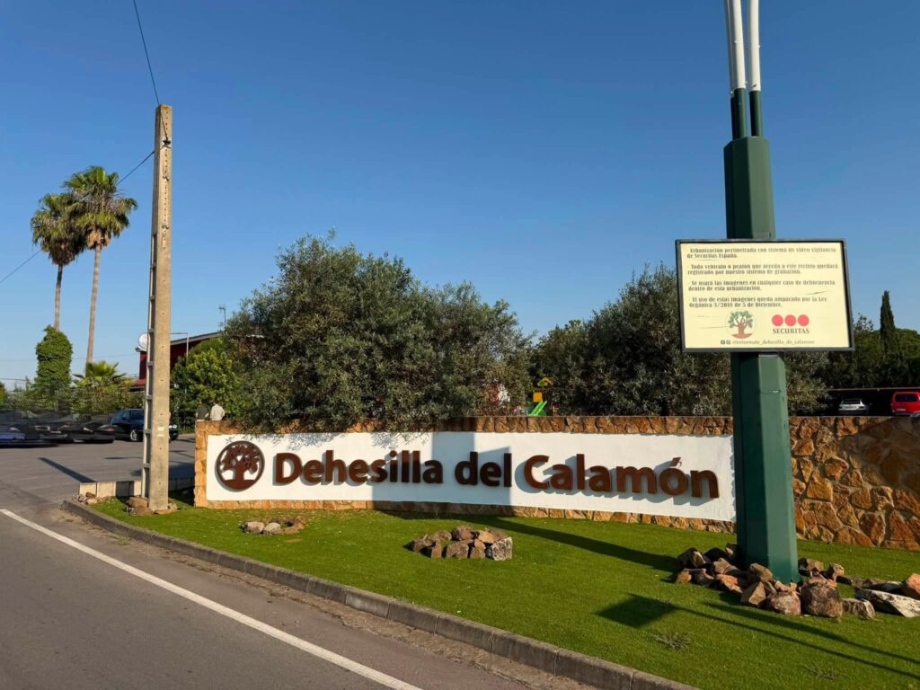 Chalet urbano en Urbanización Dehesilla de Calamón, Badajoz Chalet urbano en Urbanización Dehesilla de Calamón, Badajoz
